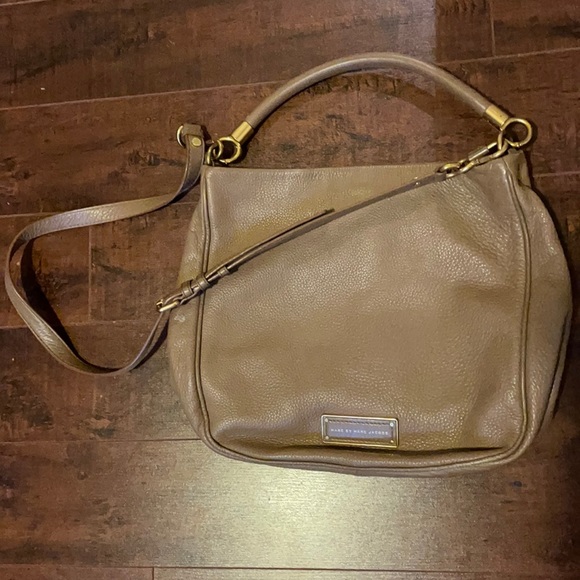 COPY - Marc Jacobs brown leather purse - Picture 1 of 7
